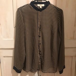 Olive & Oak Sheer Houndstooth Button Down shirt